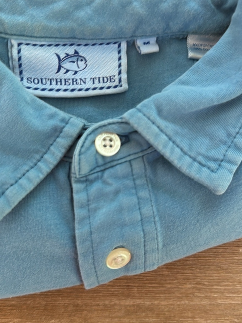 Southern Tide Light Blue Men's polo - size Medium